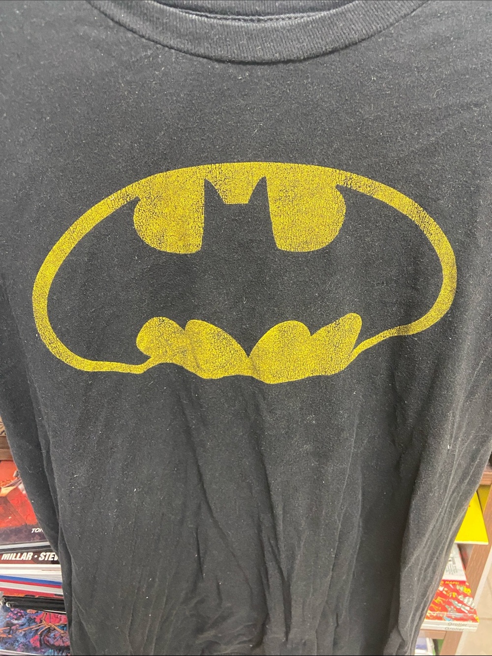Batman T-shirt DC Comics Adult Size M Short Sleeve Black with Batman Logo